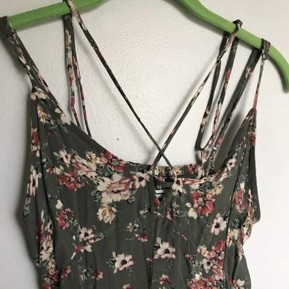 American Eagle Flowered Dress size Small - Picture 2 of 7
